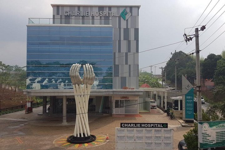 Charlie Hospital Semarang